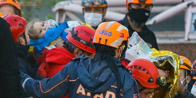 Minik Ayda 91 saat sonra enkaz altından çıkartıldı