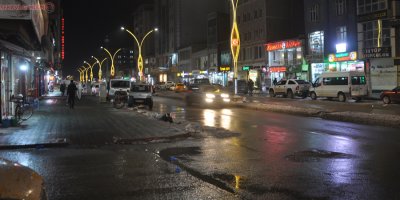 Yüksekovalılar sokağa çıkma kısıtlamasına uydu