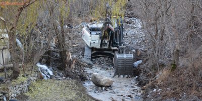 Hakkari’de 30 yıllık ulaşım çilesi sona erdi