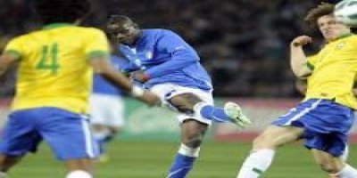 Balotelli: Lütfen 5-1 kazan G.Saray