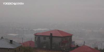 Yüksekova’da yoğun sis