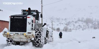 Hakkari İl Özel İdaresi; karla mücadele çalışması başlattı
