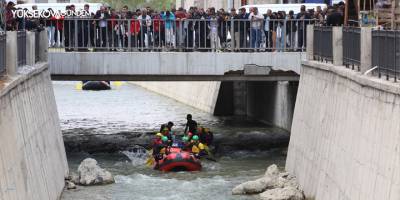Yüksekova'da rafting heyecanı