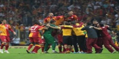 Galatasaraylı oyunculara 6 milyon TL prim
