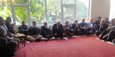 Hakkarili Kaval ailesi, taziye yemeklerini kaldırdı