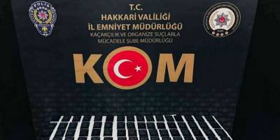 Yüksekova'da 230 adet cep telefonu ele geçirildi