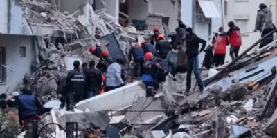 Hatay'da 20 Yaşındaki Genci Hakkari AKUB ekibi kurtardı