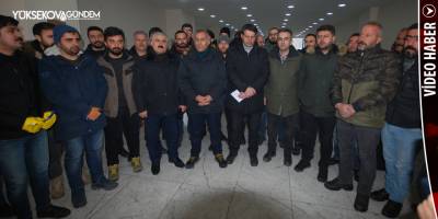 Yüksekova STK temsilcileri: "Deprem bölgesine 13 tır yardım ulaştırdık"