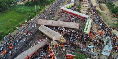Hindistan’daki tren kazasında ölü sayısı 290’a yükseldi