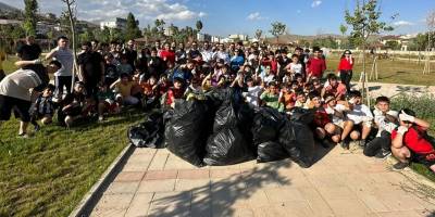 Yüksekovalı 200 sporcu çevre temizliği yaptı