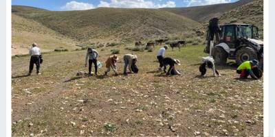 Meydan Belek yaylası Büyükçiftlik Belediyesi ve doğaseverler tarafından temizleniyor
