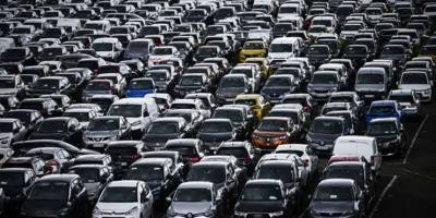 İkinci el otomobilde fiyatlar düşüyor: 100-150 bin liralık farklar...