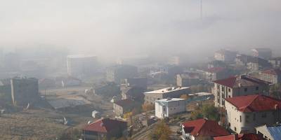 Yüksekova'da vatandaşlar zehir soluyor