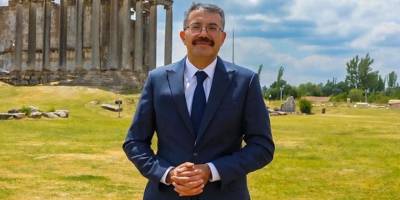 Hakkari Valisi Çelik, Engelliler Gününü Kutladı