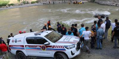 Hakkari'de intihar ettiği yönünde haberleri çıkan genç kızın cansız bedeni bulundu