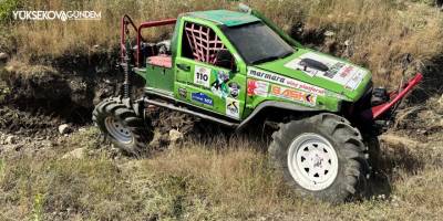 Çukurca'da off-road gösterisi büyük ilgi gördü