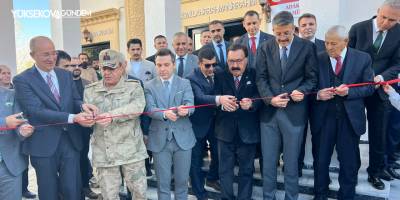 Yüksekova Adaklı Köyü’nde 1500 kişilik cami ibadete açıldı