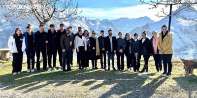 Mir Kalesi, 44 yıl aradan sonra ilk kez öğrencileri ağırladı