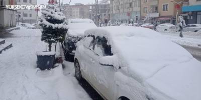 Hakkari'de kar yağışı