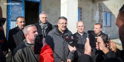 Vali Çelik, Yüksekova Kamp Eğitim Merkezi’ni Ziyaret Etti