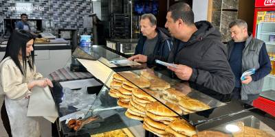 Yüksekova Belediyesi, Çöp Bırakma Saatleri ve Kül Dökme Konusunda Bilgilendirme Broşürü Dağıttı