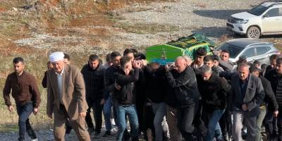 Kaza’da hayatını kaybeden Arda Kameri gözyaşları arasında toprağa verildi