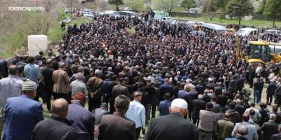 Hakkari'de kazada hayatını kaybeden 6 kişi toprağa verildi