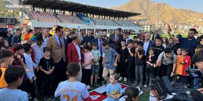 Hakkari'de "Bir Anadolu Şenliği" açılışı yapıldı