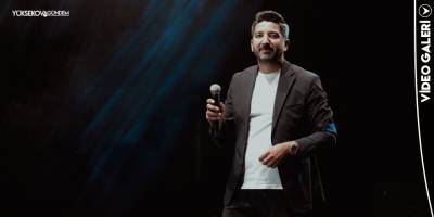 Nevzat Çiftçi Yüksekova'da sahne aldı