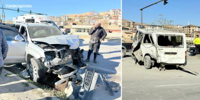 Yüksekova’da Trafik Kazası: 5 Yaralı