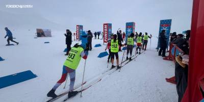 “Barış ve Kardeşlik” Kayaklı Koşu Türkiye 1. Etap Yarışması Yüksekova’da Başladı