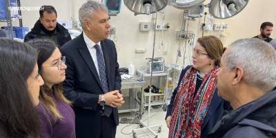 Kaymakam Akın ve Belediye Eş Başkanları, Kazada Yaralananları Hastanede Ziyaret Etti