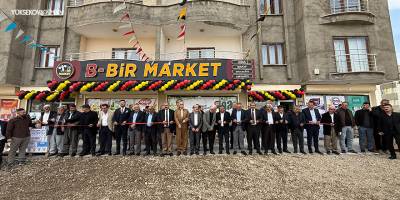 Yüksekova’da “B-Bir AVM” Törenle Hizmete Açıldı