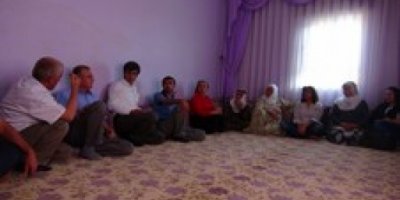 Kaybedilenlerin aileleri ziyaret edildi