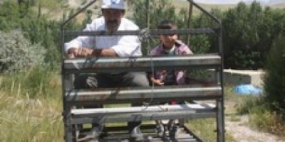 Kendisiyle dalga geçtiler ama