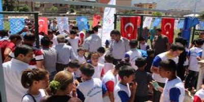 Hakkaride, Yaz Spor Okulları başladı