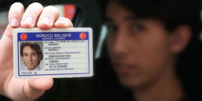 Ehliyet değişim bedeli 15 TL oldu