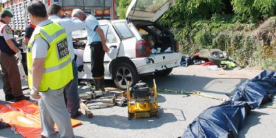 Katliam Gibi Kaza, 4 Ölü