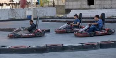 Gever'de karting heyecanı