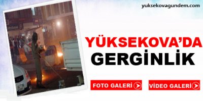 Yüksekova'da Gerginlik, Gençler Panzere Tırmandı
