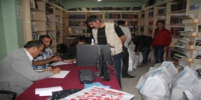 Başkale'de 150 aileye gıda yardımı