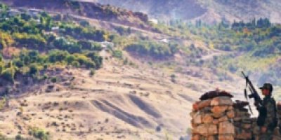 Çukurca'da top sesleri yankılandı