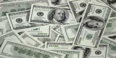 Dolar rekora devam ediyor