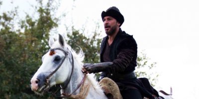 Van'da öğrenci evlerine baskın, 7 gözaltı