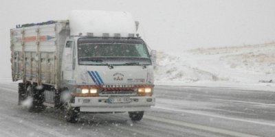Van ve Hakkari'de Kar Yağışı