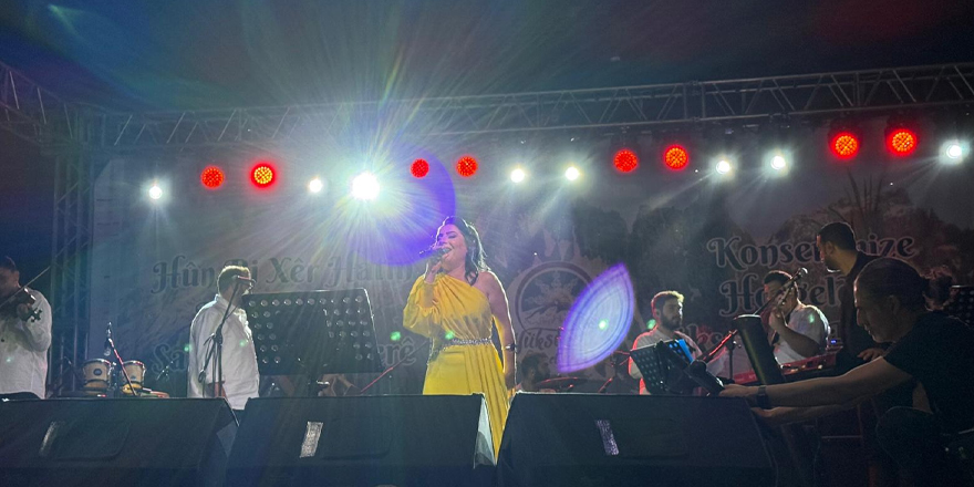 konser3.jpg