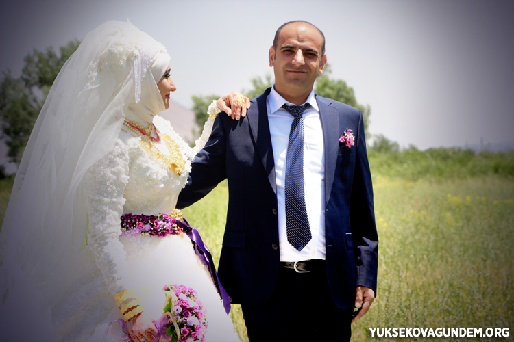 Çiftçi ailesinin mutlu günü